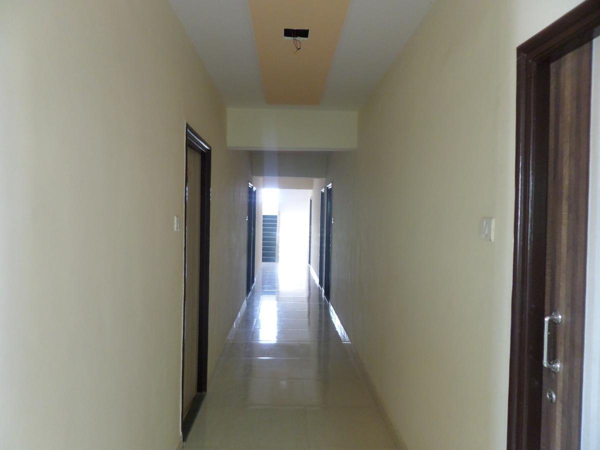 Titwala Hotel Riya-Raj Lodging المظهر الخارجي الصورة
